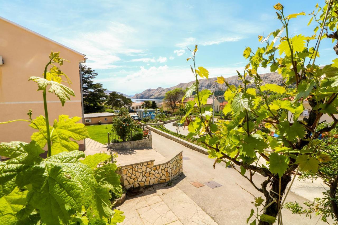 Apartments Edo With Terrace Baska  Ngoại thất bức ảnh